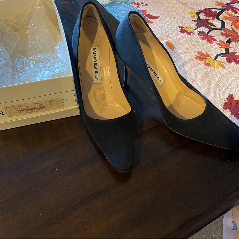Black Manolo blahnik size 7.5 perfect condition just don’t wear them anymore
